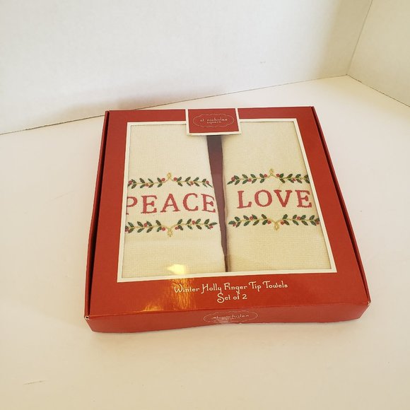 St Nicholas Square Christmas Peace Love Finger Tip Towel Set of 2 New in Box - Picture 4 of 6